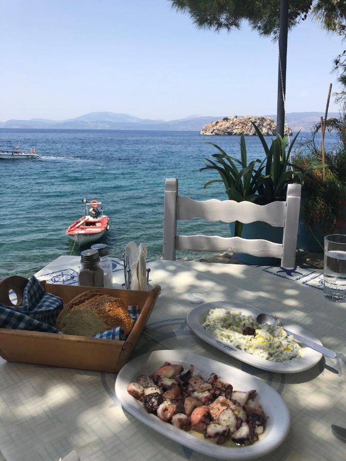 Vlichos Studio Apartment Ύδρα Εξωτερικό φωτογραφία